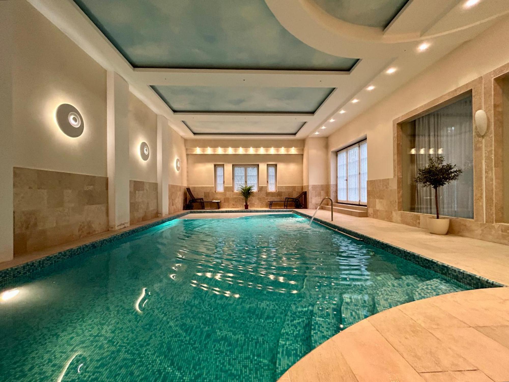 Magdalenka Luxury Villa Indoor Pool Warsaw מראה חיצוני תמונה